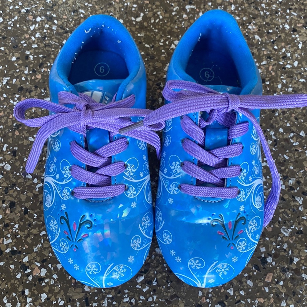 vizari toddler soccer cleats size 9 soccer shoes.